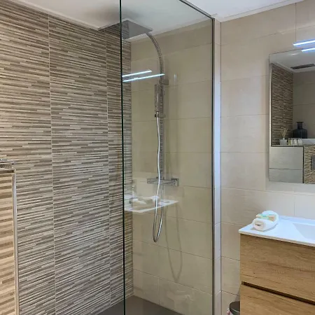 Nuevo Y Lujoso En Centro A Pie De Playa 625 * ماربيا